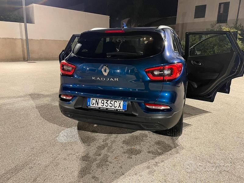 Usata Renault Kadjar 116 CV (85 kW) 2019 Blu SUV