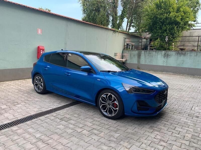Usata Ford Focus ST-Line X 125 CV (91 kW) 2024 Blu Berlina