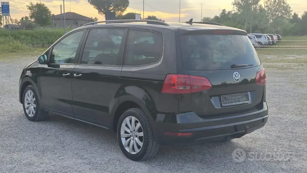 Usata VW Sharan Highline 140 CV (102 kW) 2011 Nero Monovolume