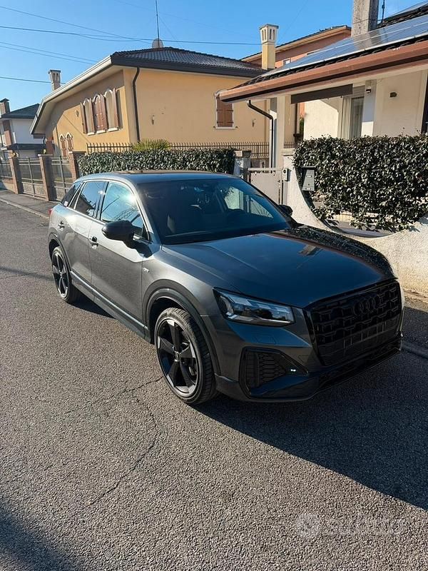 Usata Audi Q2 2025 Grigio SUV