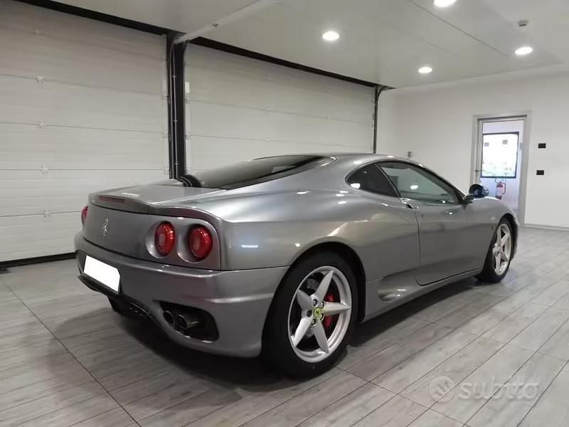 Usata Ferrari 360 400 CV (294 kW) 2000 Grigio titanio 3238 Coupé
