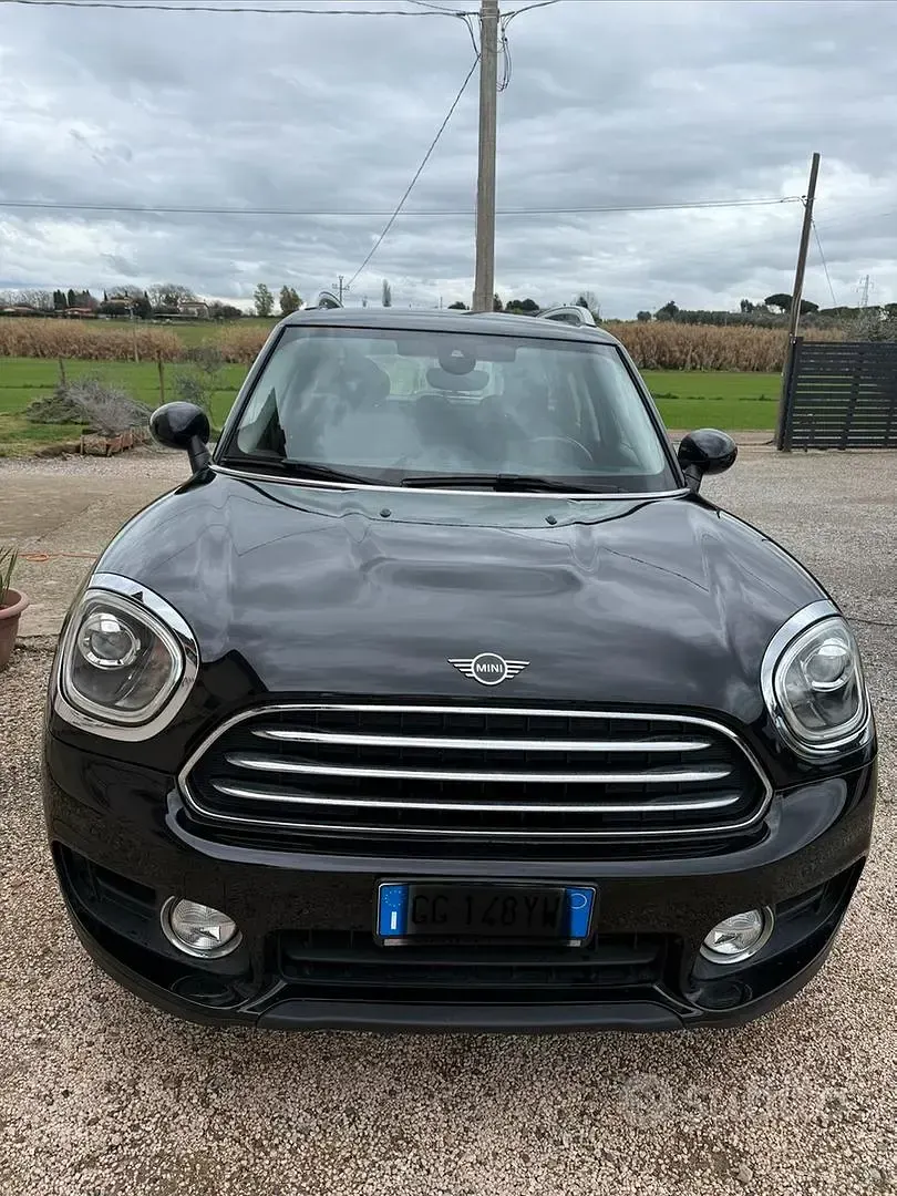 Usata Mini Countryman 116 CV (85 kW) 2021 Nero SUV