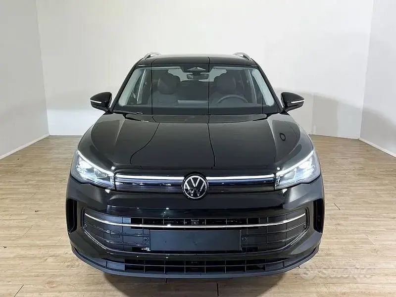 Nuova VW Tiguan Edition 150 CV (110 kW) 2026 Nero SUV