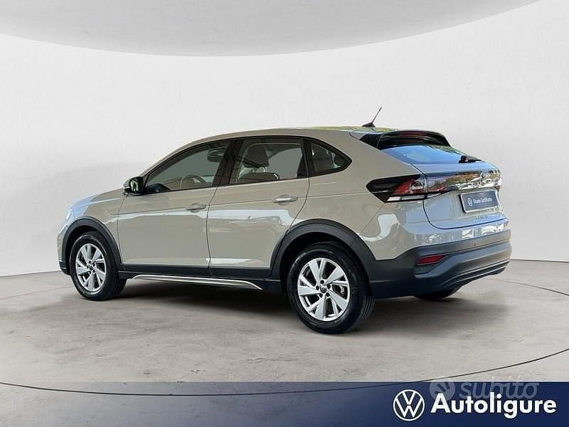 Usata VW Taigo Life 110 CV (80 kW) 2023 Beige SUV
