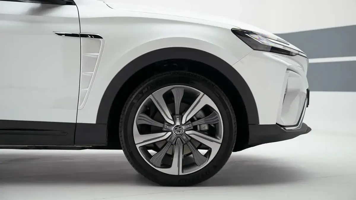 Usata MG Marvel R Comfort 64 kW (88 CV) 2024 Bianco SUV