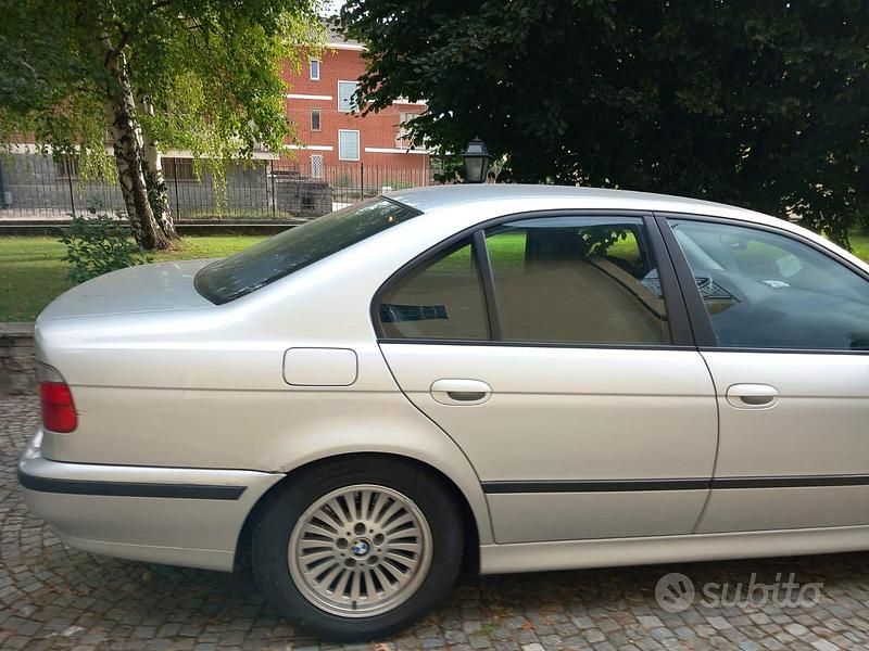 Usata BMW 525 2000 Grigio Berlina
