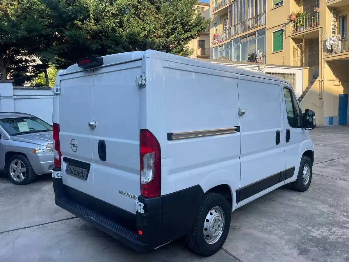Usata Opel Movano 120 CV (88 kW) 2022 Bianco Furgone