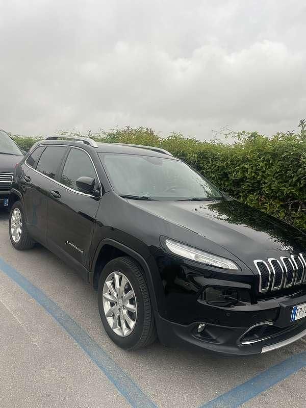 Usata Jeep Cherokee Limited 200 CV (147 kW) 2018 Nero SUV