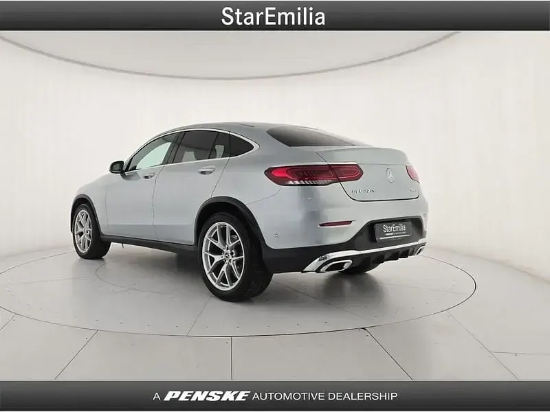 Usata Mercedes GLC220 Premium 194 CV (142 kW) 2022 Argento SUV