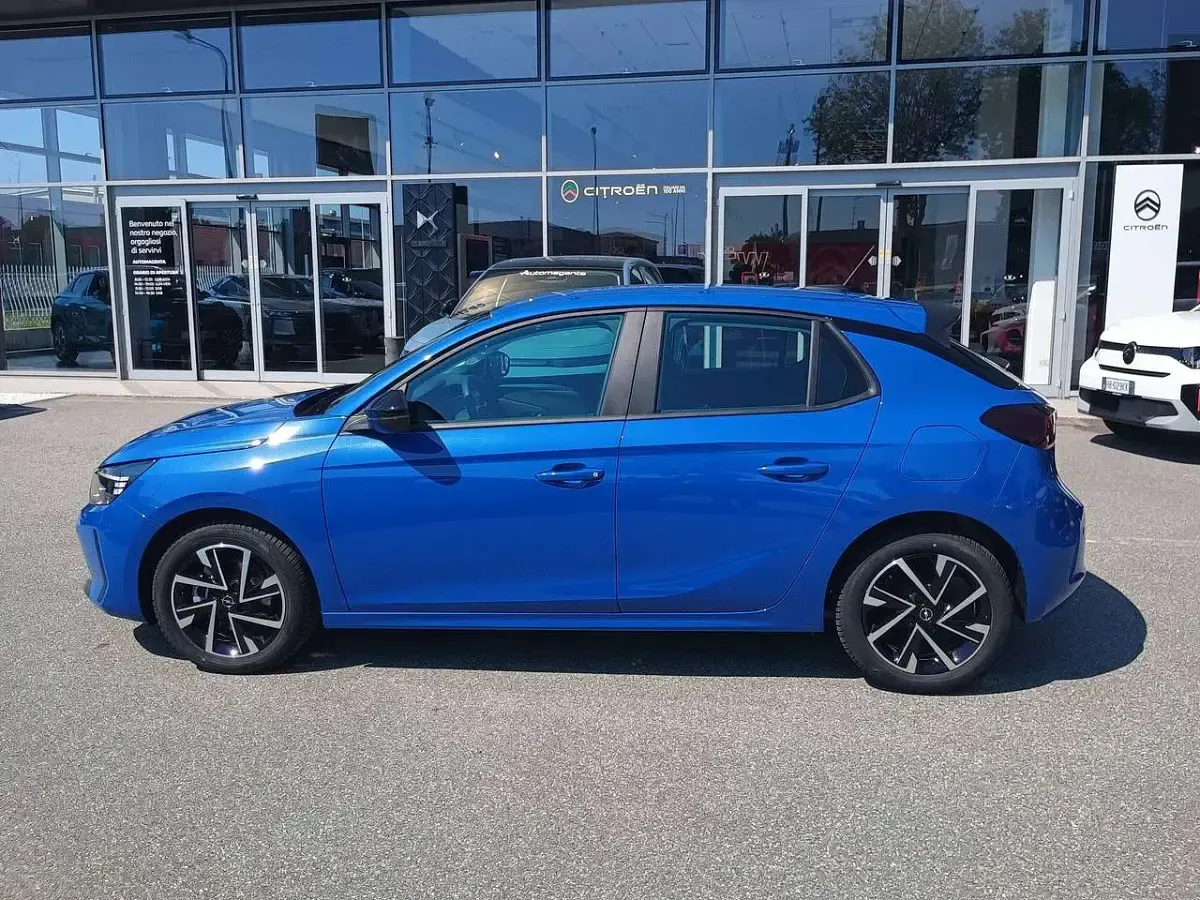 Nuova Opel Corsa Edition 101 CV (74 kW) 2026 Voltaik blue Utilitaria