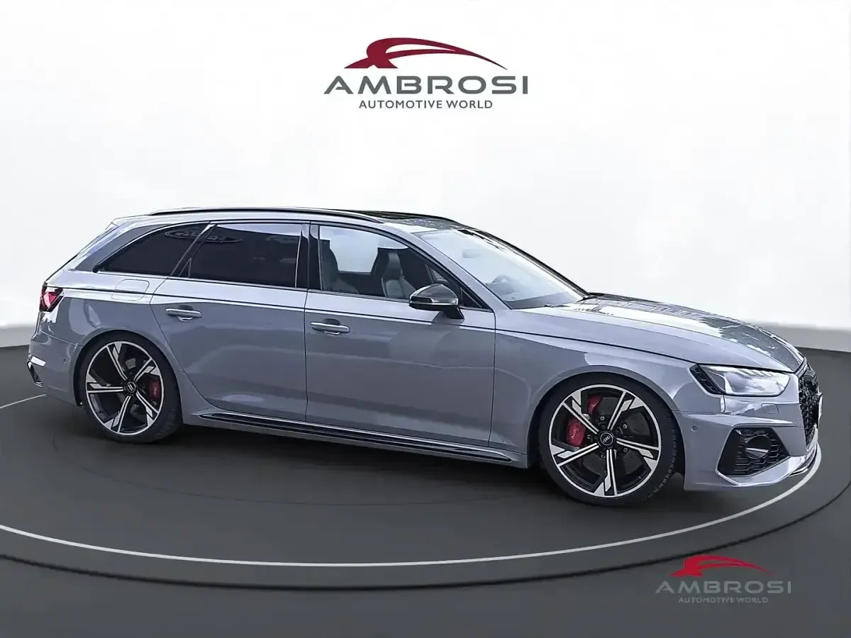 Usata Audi RS4 450 CV (330 kW) 2020 Nero Station wagon