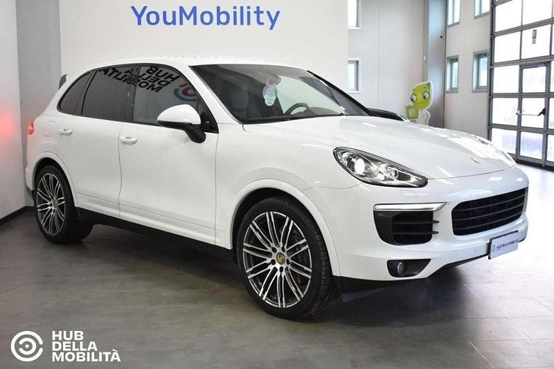 Usata Porsche Cayenne 250 CV (183 kW) 2016 Bianco SUV