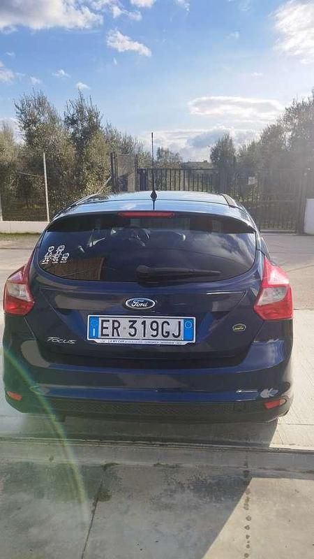 Usata Ford Focus Titanium 116 CV (85 kW) 2013 Cobalto Berlina