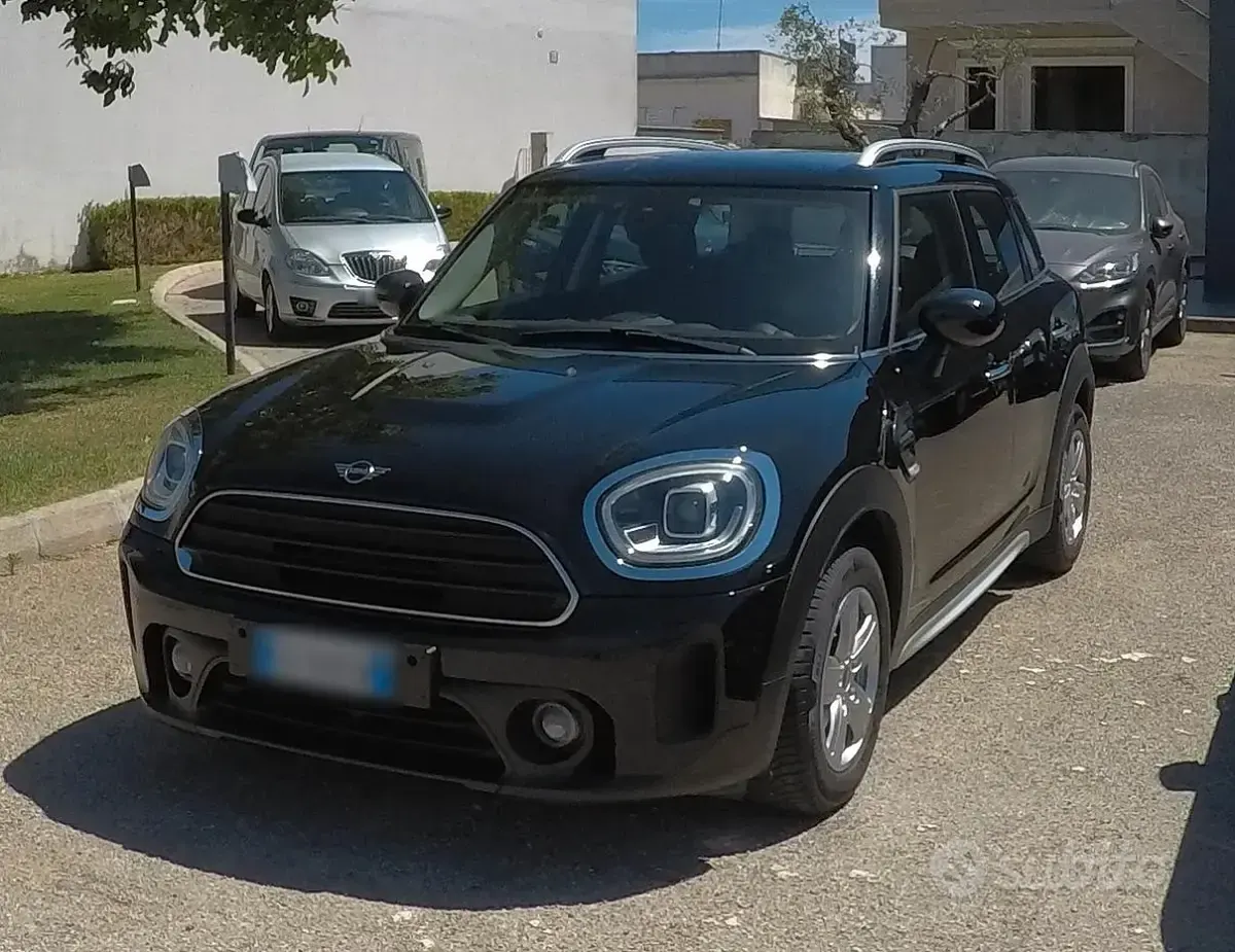 Usata Mini Cooper D Countryman Business 150 CV (110 kW) 2021 Nero SUV