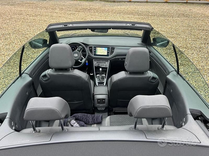 Usata VW T-Roc Cabriolet R-line 150 CV (110 kW) 2021 Nero Cabrio