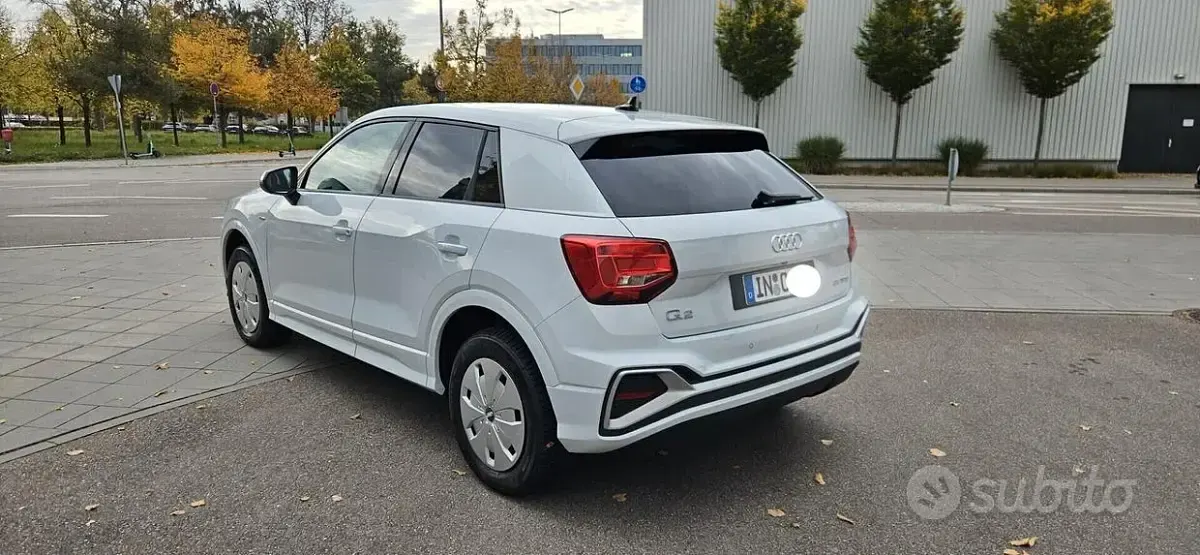 Usata Audi Q2 S-Line 150 CV (110 kW) 2025 Bianco SUV
