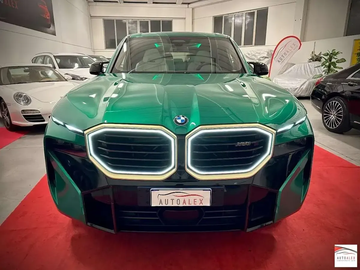 Usata BMW XM Comfort Edition 653 CV (480 kW) 2025 Verde SUV