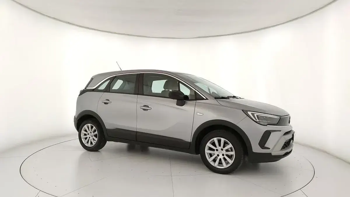 Usata Opel Crossland Elegance 120 CV (88 kW) 2023 Grigio SUV