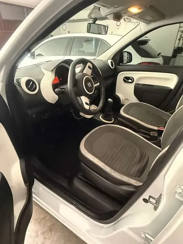 Usata Renault Twingo SE 71 CV (52 kW) 2014 Bianco Utilitaria