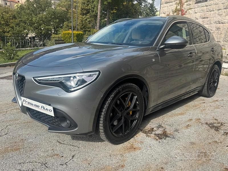 Usata Alfa Romeo Stelvio Ti 210 CV (154 kW) 2021 Grigio SUV