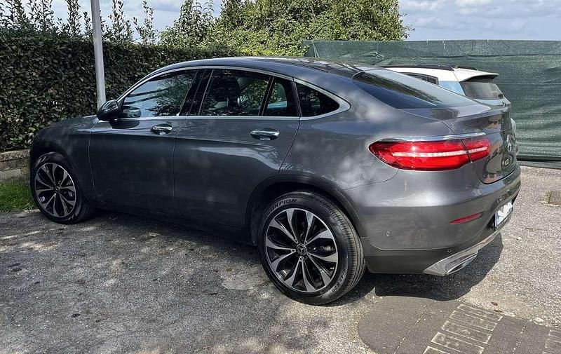 Usata Mercedes GLC220 170 CV (125 kW) 2018 Grigio SUV