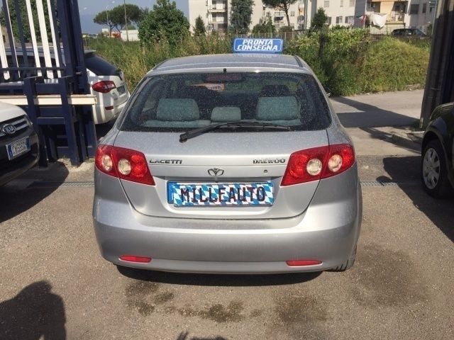 Chevrolet lacetti sport