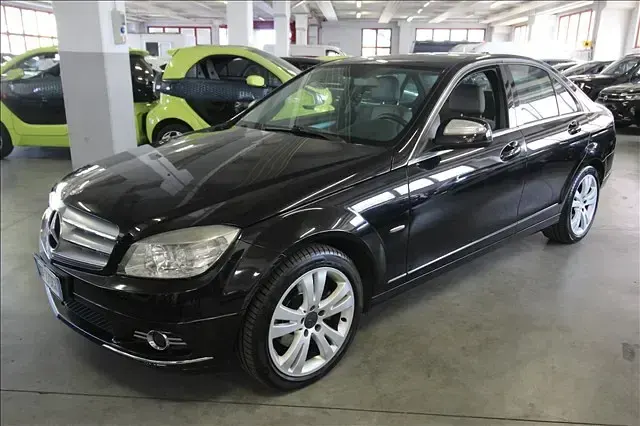 Usata Mercedes C200 Avantgarde 184 CV (135 kW) 2007 Nero Berlina