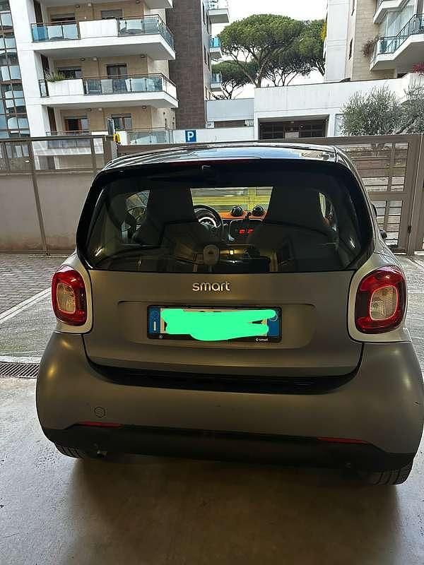 Usata Smart ForTwo Coupé Passion 75 CV (55 kW) 2015 Grigio Coupé