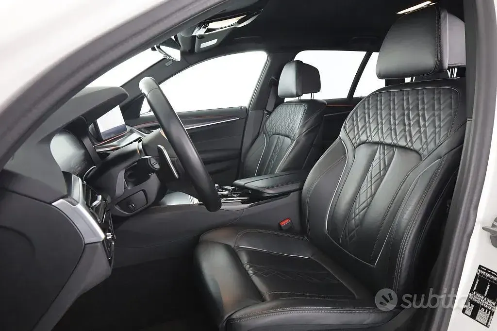 Usata BMW 520 M Sport 190 CV (139 kW) 2022 Bianco Berlina