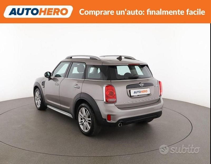 Käytetty Mini Cooper D Countryman 150 HP (110 kW) 2019 Harmaa Katumaasturi