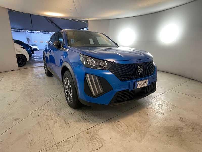Usata Peugeot 2008 Active 136 CV (100 kW) 2024 Blu SUV