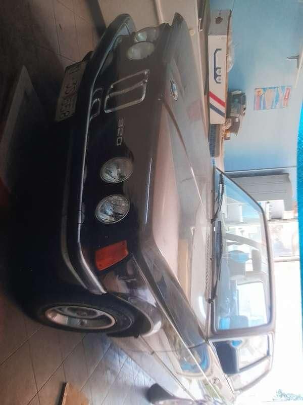 Usata BMW 318 98 CV (72 kW) 1981 Marrone