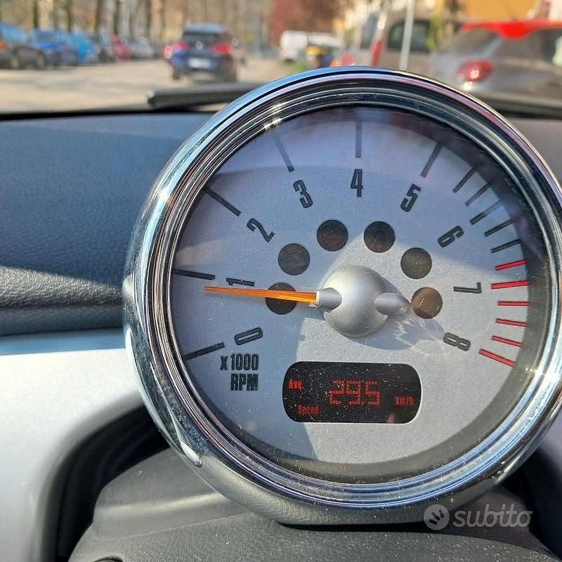Usata Mini Cooper Cabriolet 116 CV (85 kW) 2005 Grigio Cabrio