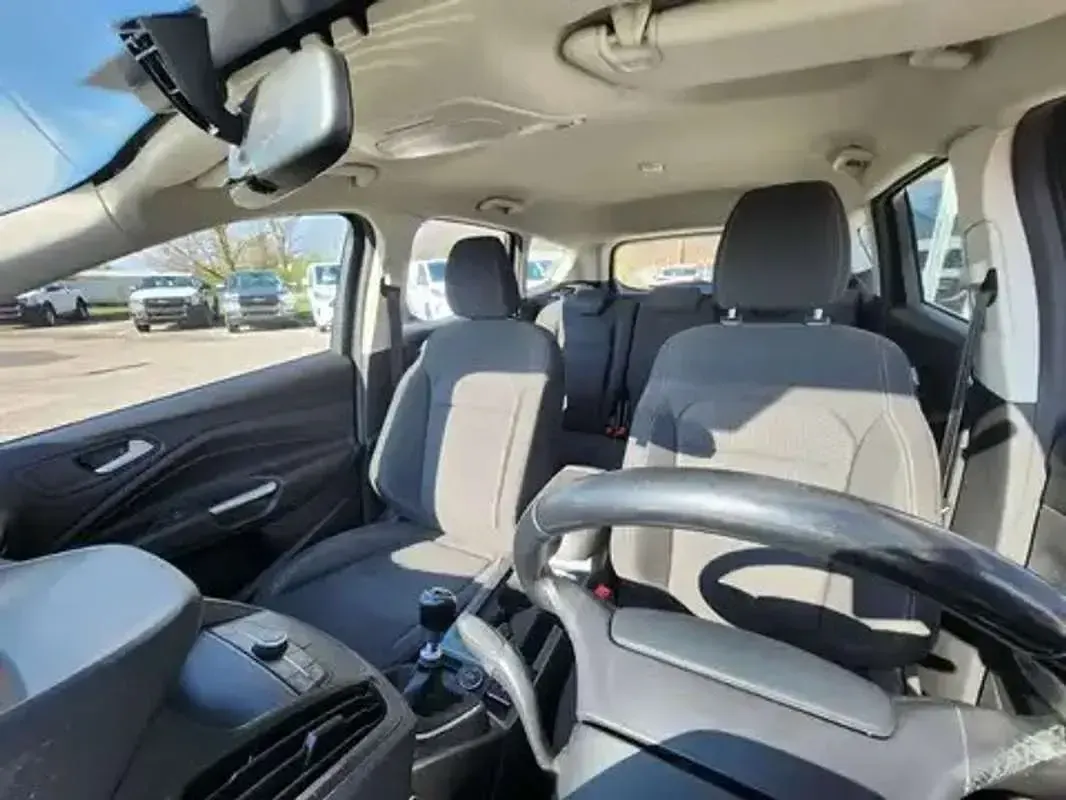 Usata Ford Kuga 120 CV (88 kW) 2017 SUV
