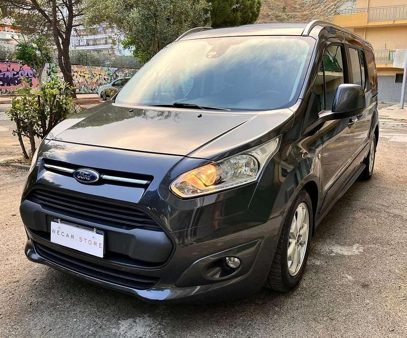 Usata Ford Tourneo Connect Titanium 120 CV (88 kW) 2018 Grigio vulcano Monovolume