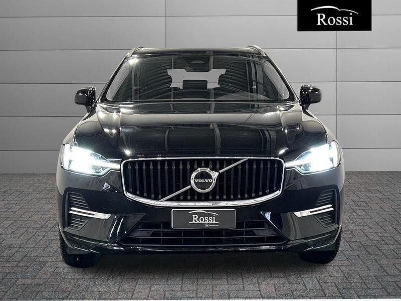 Usado Volvo XC60 Core 197 HP (144 kW) 2022 Preto SUV