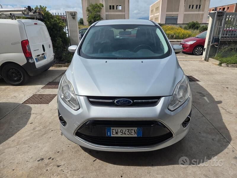 Grigio Usata 2014 Ford C-MAX Titanium Monovolume | 6800 € (Buon prezzo) - Immagine 1/2