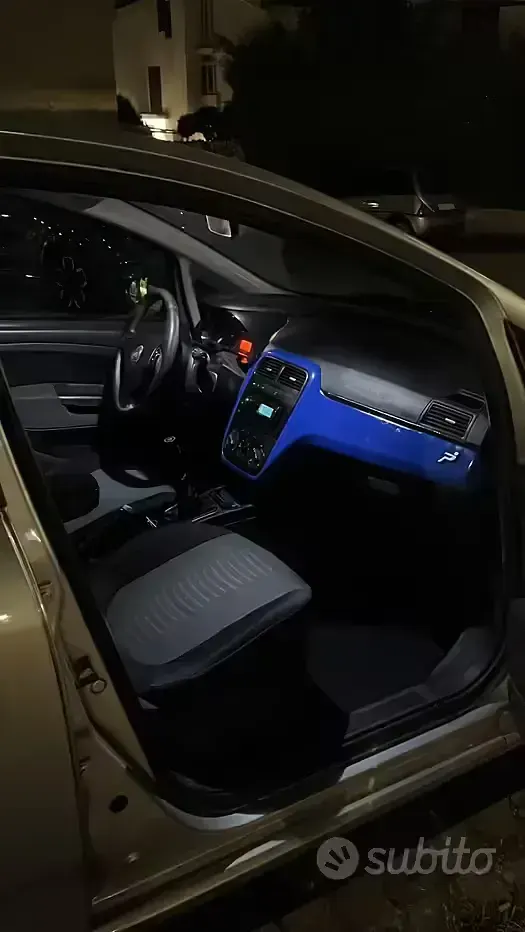 Usado Fiat Grande Punto Dynamic 90 HP (66 kW) 2007 Citadino
