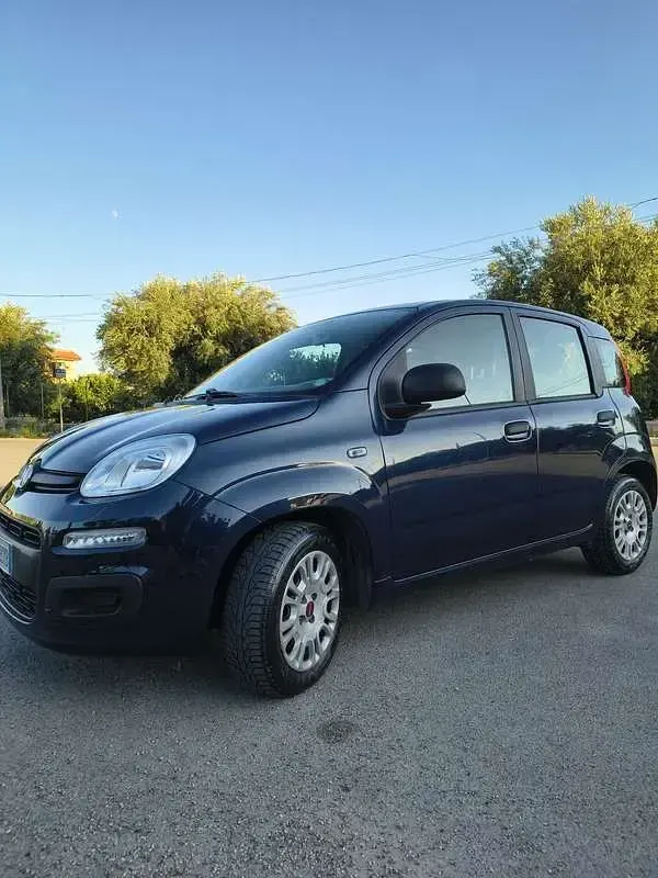Usata Fiat Panda Easy 95 CV (69 kW) 2016 Utilitaria