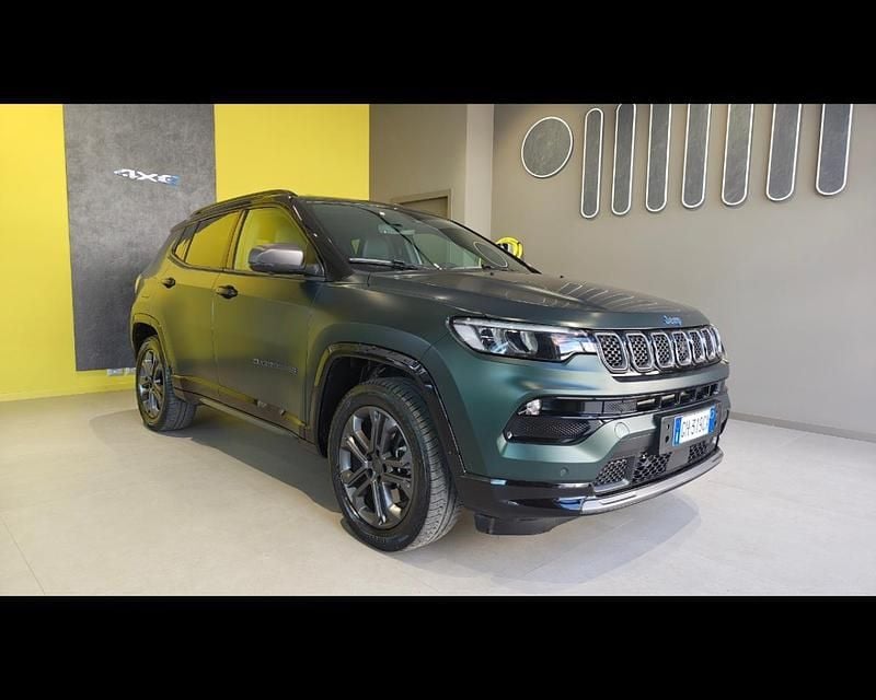 Käytetty Jeep Compass 131 HP (96 kW) 2022 Katumaasturi
