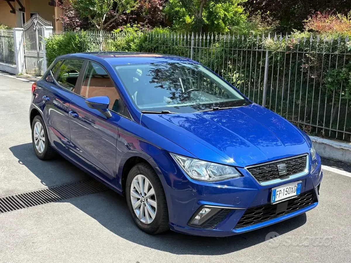 Usata Seat Ibiza XCELLENCE 80 CV (58 kW) 2018 Blu Utilitaria