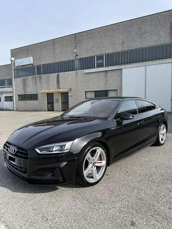 Usata Audi A5 Sportback Sport 272 CV (200 kW) 2018 Utilitaria