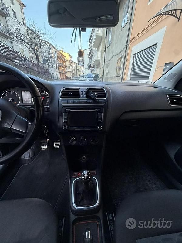Usata VW Polo 90 CV (66 kW) 2011 Utilitaria
