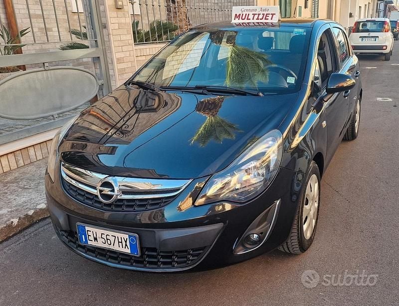 Usata Opel Corsa 95 CV (69 kW) 2014 Nero Utilitaria