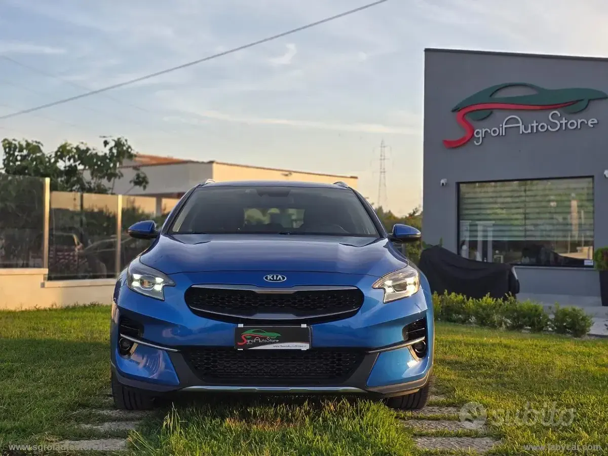Usata Kia XCeed Style 136 CV (100 kW) 2021 Blu SUV