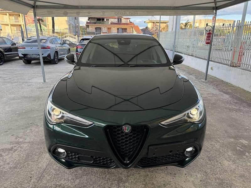 Usata Alfa Romeo Stelvio Executive 190 CV (139 kW) 2020 Verde SUV