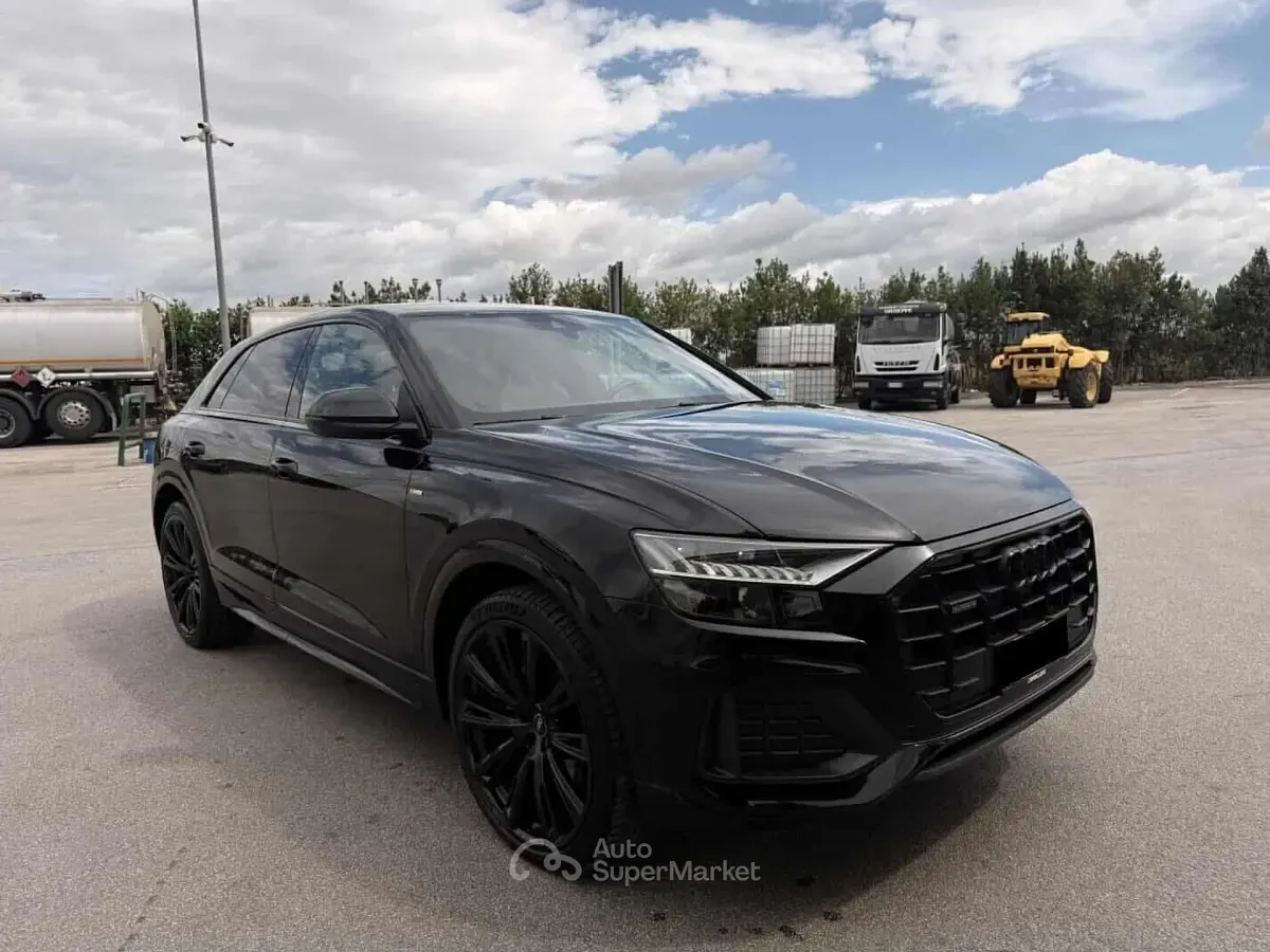 Usata Audi RS Q8 S-Line 286 CV (210 kW) 2021 Nero SUV