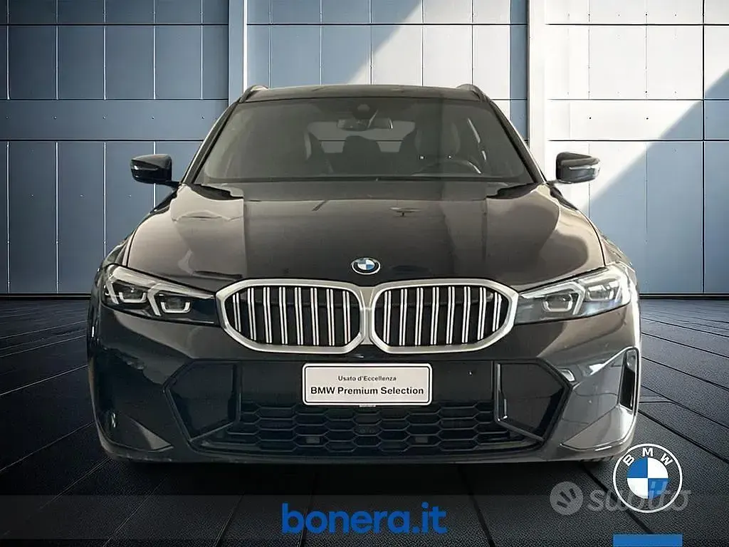 Usata BMW 318 M Sport 150 CV (110 kW) 2024 Nero Station wagon