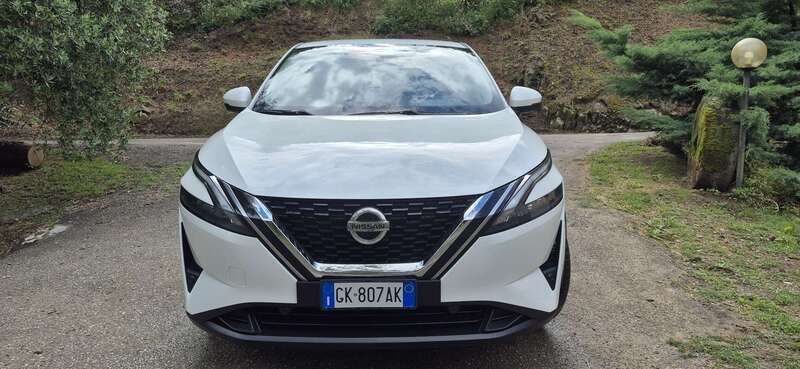 Bianco Usata 2022 Nissan Qashqai N-Connecta SUV | 23.500 € (Cara) - Immagine 1/4