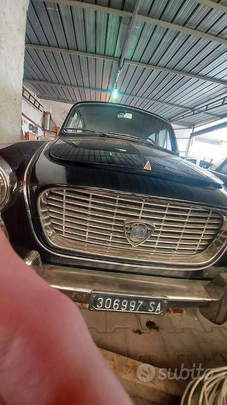 Nero Usata 1950 Lancia Appia Tre volumi | 6500 € - Immagine 1/4